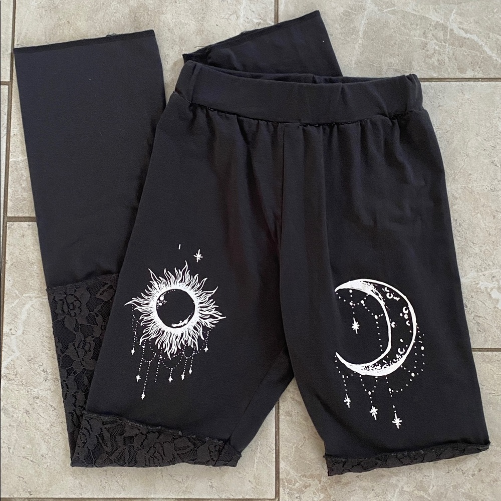Gothic Sun & Moon Dark Grey White Graphic Yoga Pants